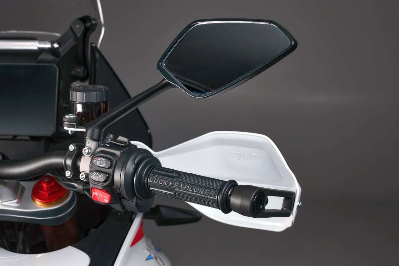 Test ANTEPRIMA - MV Agusta LXP Orioli: lucida follia +VIDEO+